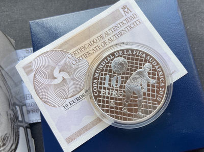 【随心拍&Getcoins】现代钱币拍卖第四十五期 西班牙2009年10欧元，“2010南非世界杯足球赛-球网射门” 法定精制银币