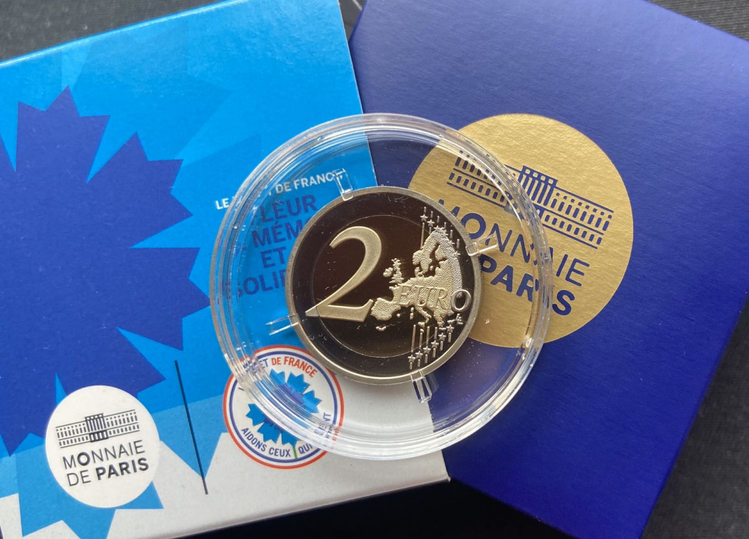 【币观天下】第九十七期钱币拍卖 【法国】法国矢车菊2欧元彩色精致币
