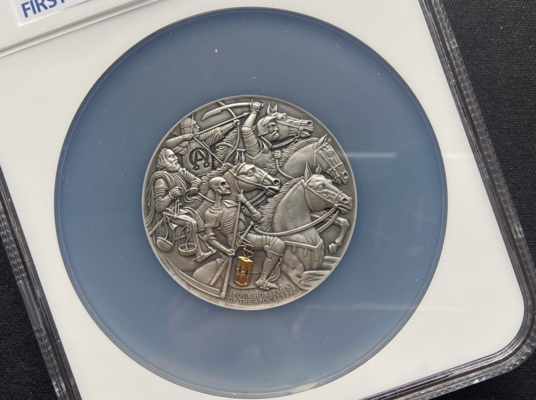 【币观天下】第九十七期钱币拍卖 【高浮雕系列】喀麦隆2019年天启4骑士镀金银币【3oz】