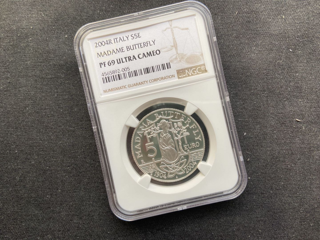 【币观天下】第九十七期钱币拍卖 【意大利】获奖币2004年意大利蝴蝶夫人纪念银币