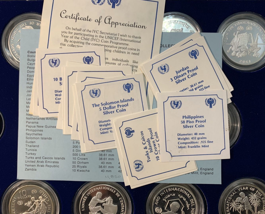 紫瑗钱币—微拍第17期  国际儿童年 30个国家大全套 带泰国 中国 原盒 部分证书
