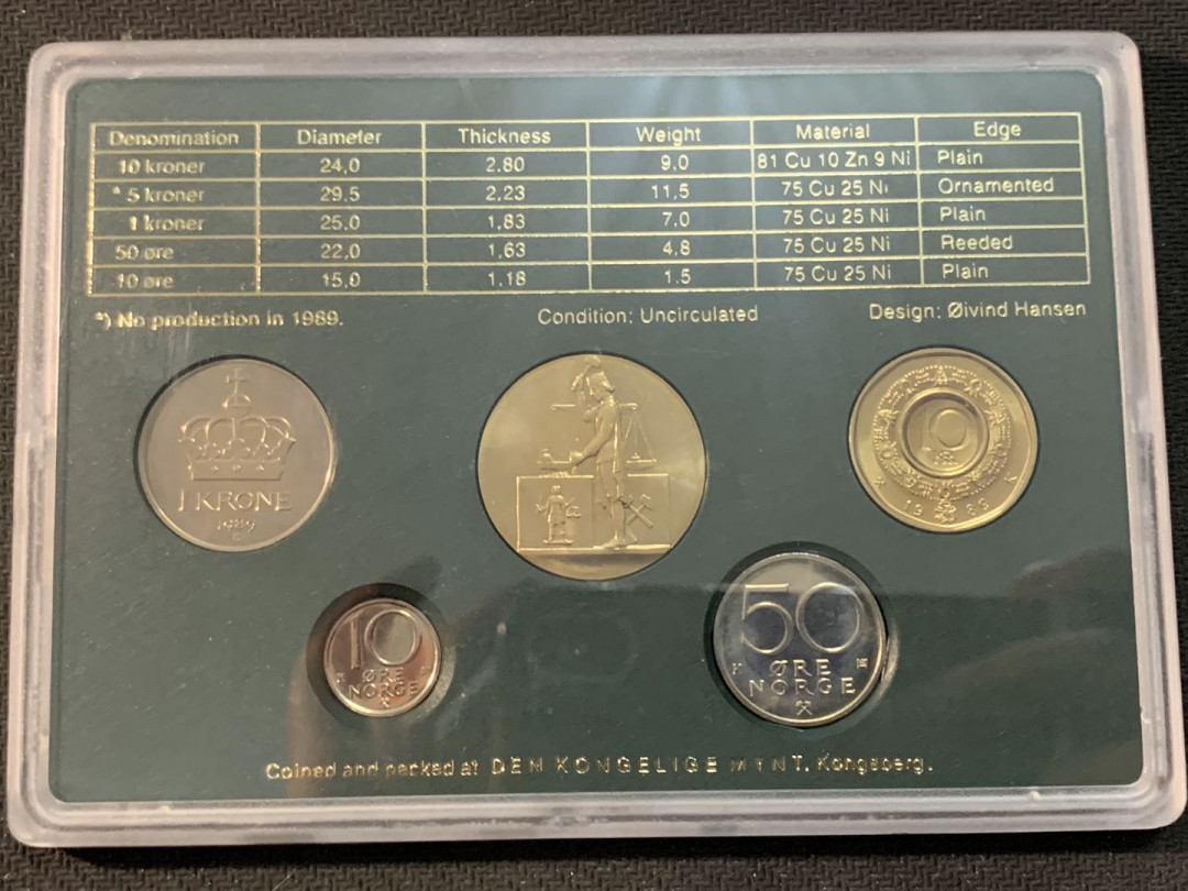 紫瑗钱币—微拍第17期  挪威 1989年 10欧尔—10克朗 5枚套 带纪念章5克朗 原厂盒