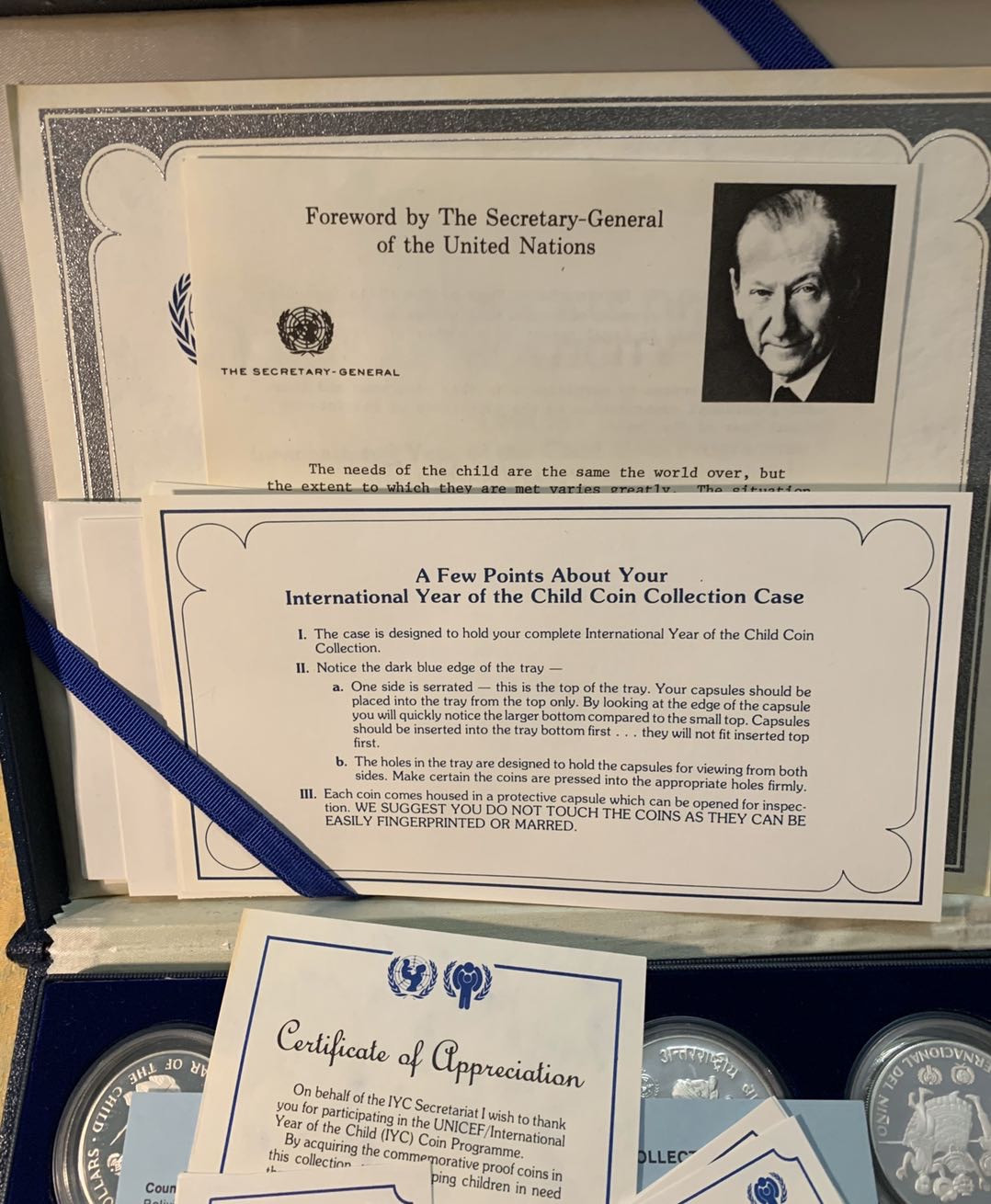 紫瑗钱币—微拍第17期  国际儿童年 30个国家大全套 带泰国 中国 原盒 部分证书