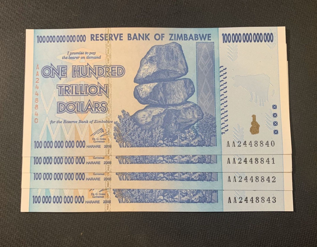 紫瑗钱币—微拍第18期 纸币团购场 津巴布韦 2008年 100万亿 世界面值最大纸币 4连号（冠号AA2448840—43）