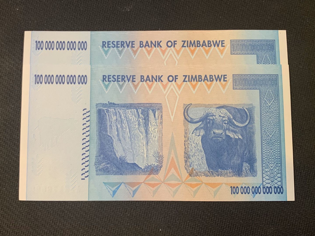 紫瑗钱币—微拍第18期 纸币团购场 津巴布韦 2008年 100万亿 世界面值最大纸币 2联号 （冠号AA2173598—99）