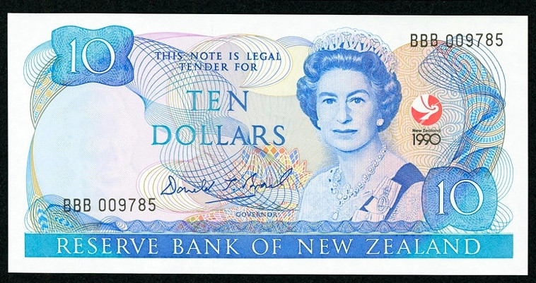 【收藏联盟】第116期拍卖——格拉斯哥大学的荣光 【一组2张】新西兰 1990年10元《怀唐伊条约签署150周年》纪念钞库克船长水印&巴哈马经典彩背 1974年1元 UNC