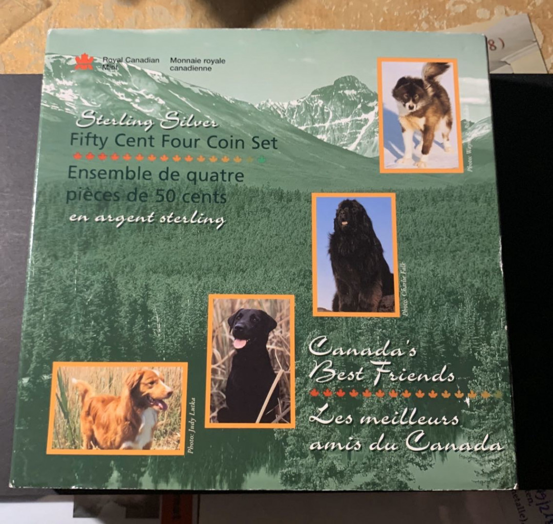 紫瑗钱币—微拍第21期  加拿大 1997年 动物系列 狗 50分 银币 4枚全台 带盒证书 精制