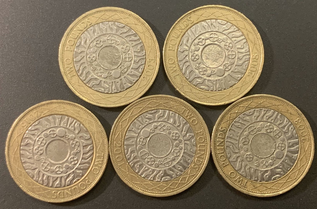 紫瑗钱币—微拍第21期  英国 2英镑 双色流通币 5枚 共10磅