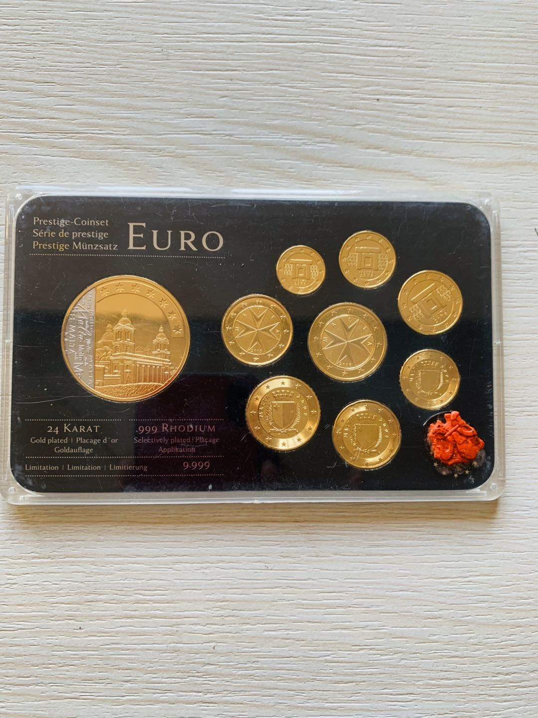 紫瑗钱币—微拍第21期  马耳他 2008年 欧元全套 镀金 镀钌 带大型章 共8枚币1枚章 卡装