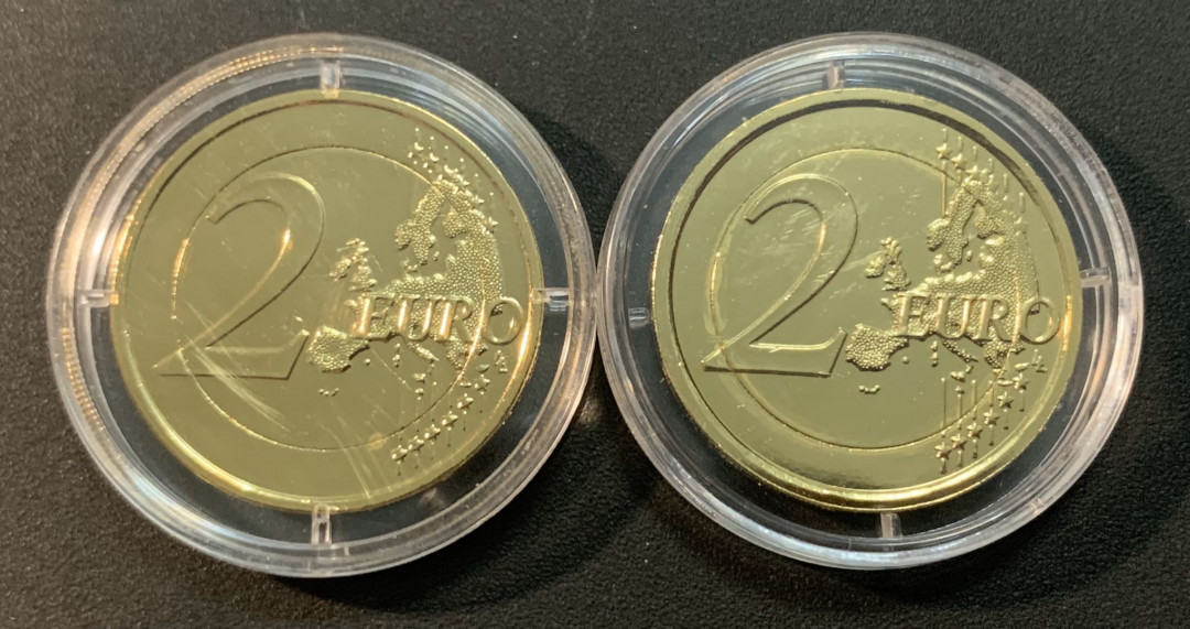 紫瑗钱币—微拍第21期  意大利 斯洛伐克 2014 2015年 2欧元 纪念币 镀金 2枚一起