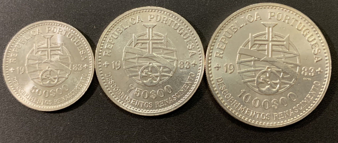 紫瑗钱币—微拍第22期 —外国现代银币场 葡萄牙 1983年 17届欧洲博览会 500 750 1000埃斯库多 三枚 共40.5克 0.835银 BU