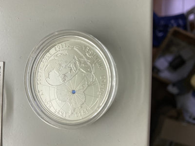 CSIS-GREAT评级精品钱币拍卖第二十四期 - 托克劳2011年首支到达南极探险队罗尔德亚孟森精制镶嵌纪念银币