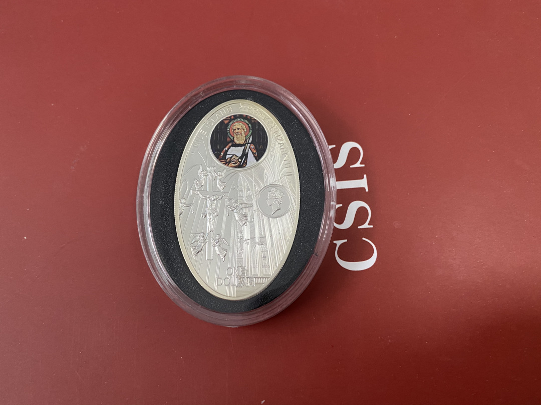 CSIS-GREAT评级精品钱币拍卖第二十四期 纽埃2011年神圣之窗巴塞罗那大教堂精制椭圆形双面彩色纪念银币