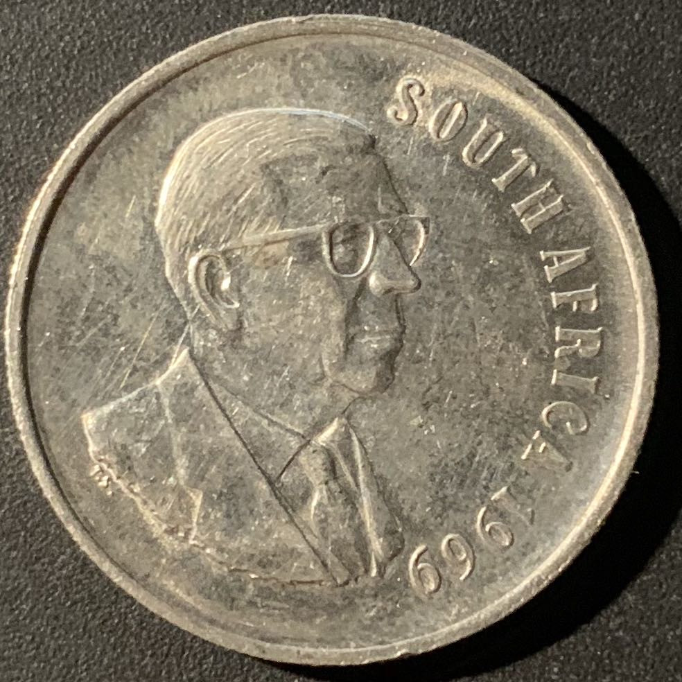 紫瑗钱币—微拍第24期  南非 1969年  维沃尔德 1兰特 15克 0.8银