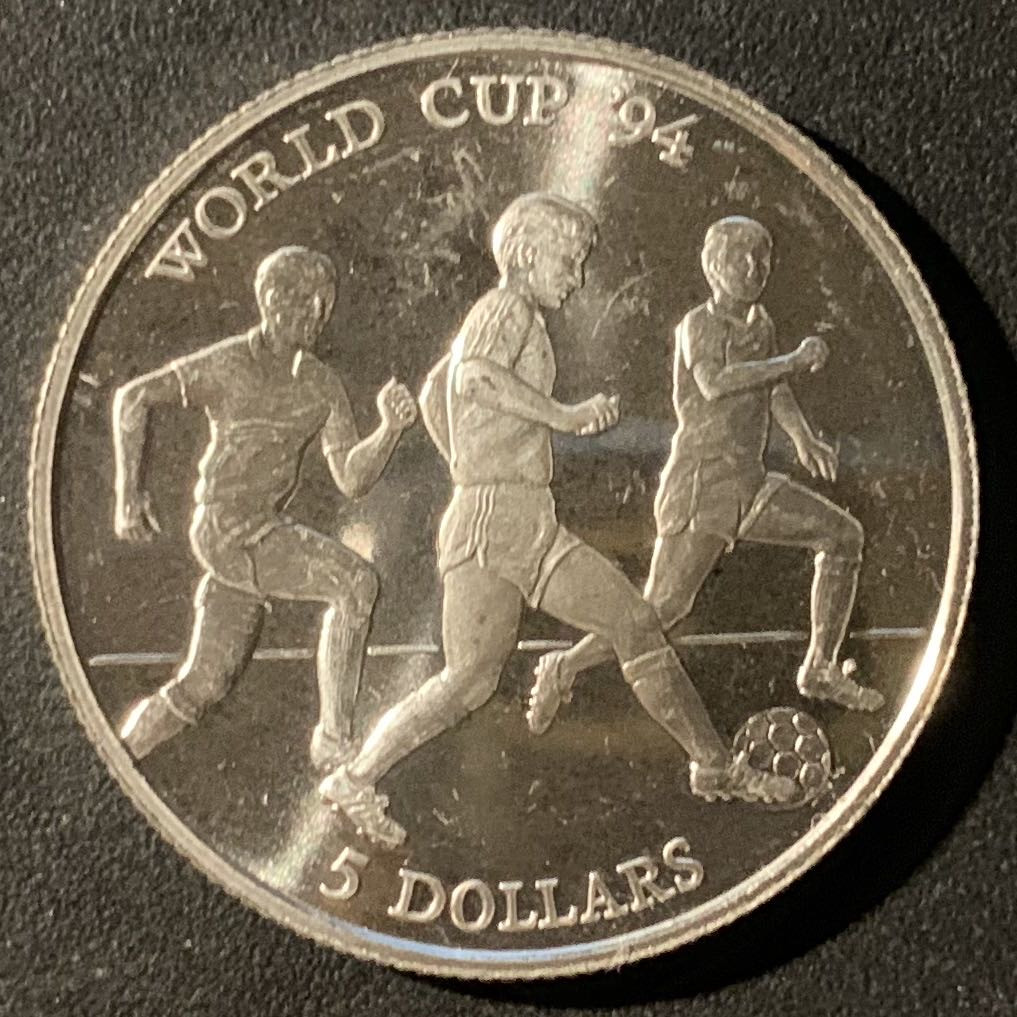 紫瑗钱币—微拍第24期  库克群岛 1991年 世界杯足球赛 5元 10克 0.5银