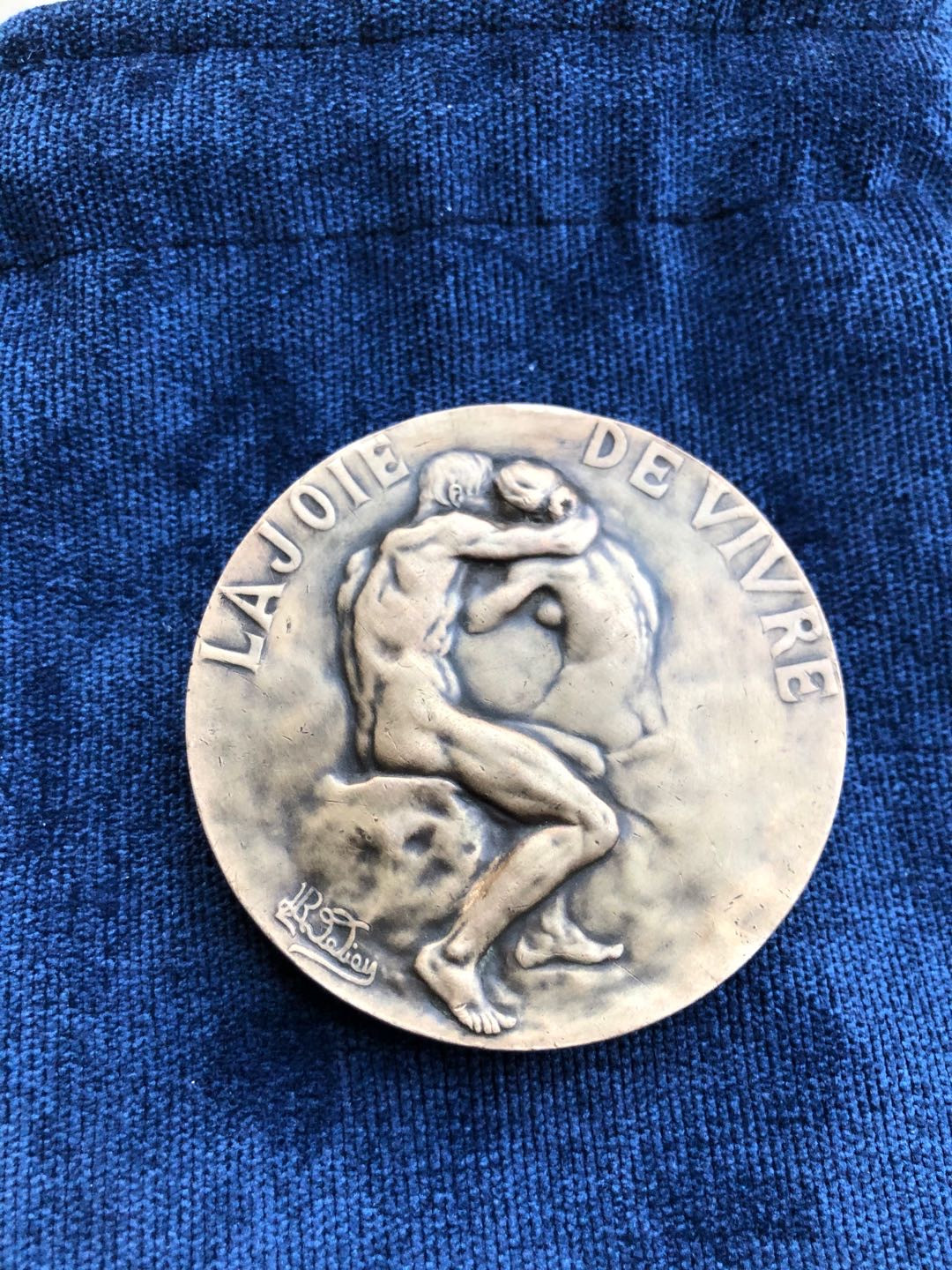 中西合璧，各美其美！ SAMF之吻，罗丹雕塑