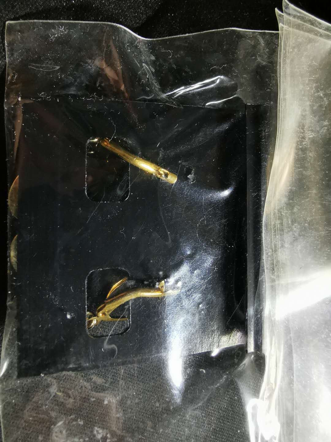 【鲸贝乐淘】情人节·韩国小首饰拍卖 玫瑰色宝石耳坠