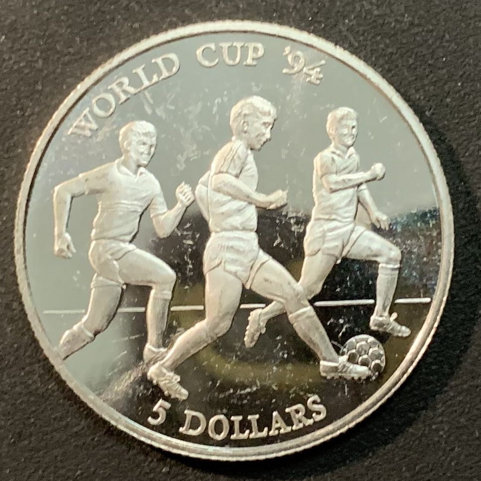 紫瑗钱币—微拍第25期  库克群岛 1991年 世界杯足球赛 5元 10克 0.5银