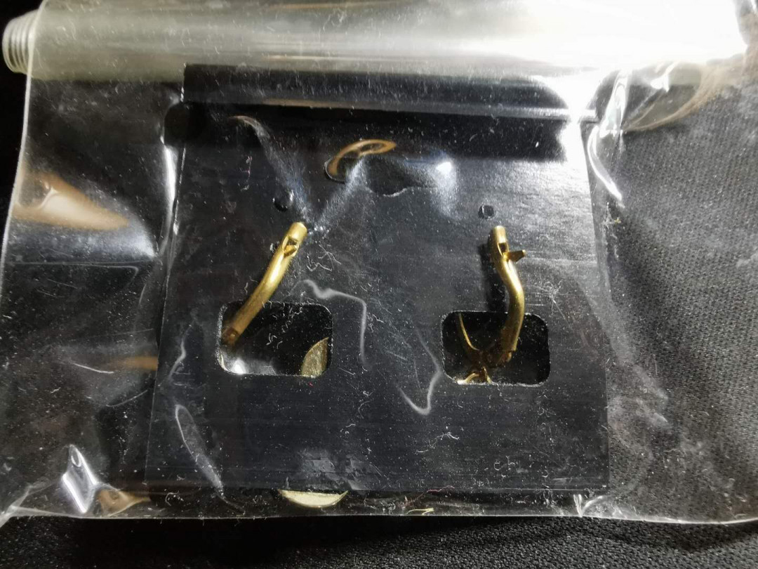 【鲸贝乐淘】情人节·韩国小首饰拍卖 蓝白宝石耳坠