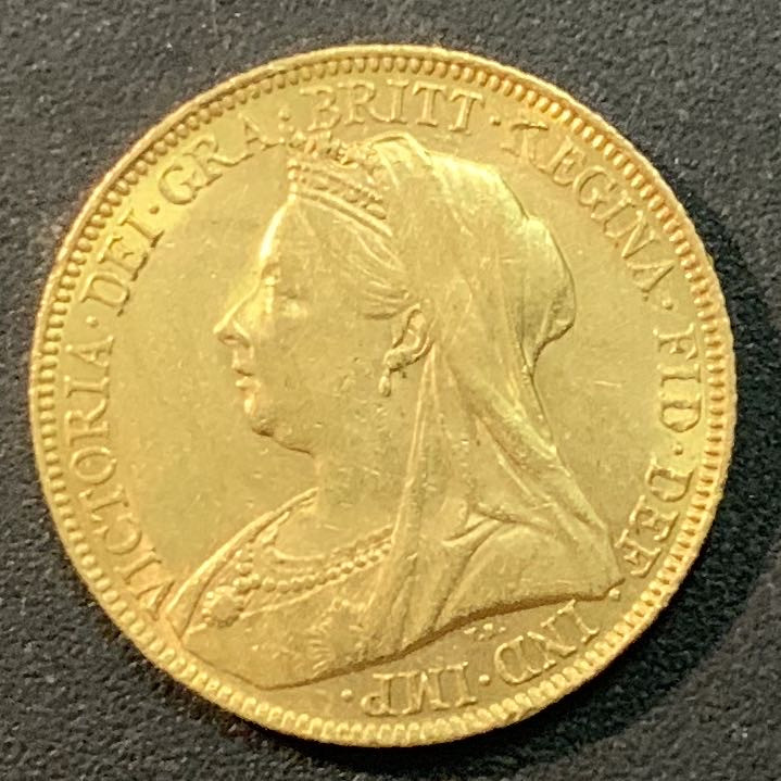 紫瑗钱币—微拍第25期  英国 1901年 维多利亚 披纱 1磅  8克 0.917金