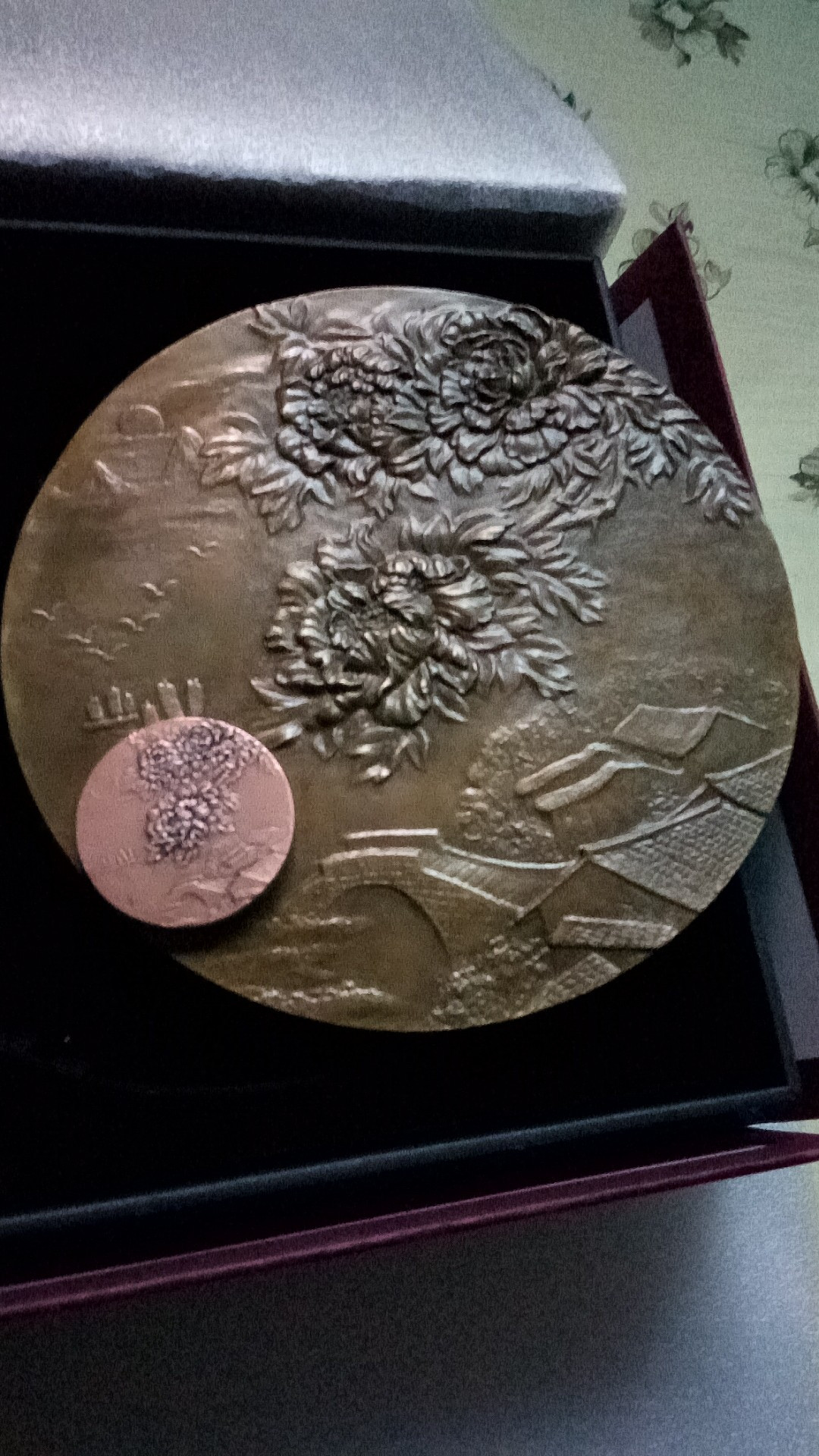 麦朵尔俱乐部第13场拍卖 祝福祖国（浇铸）