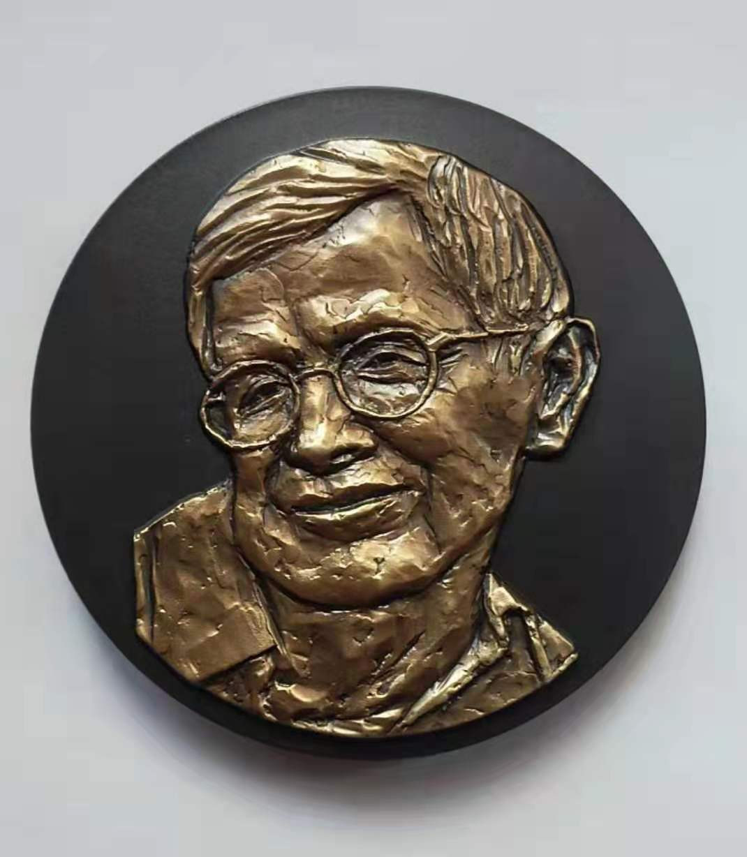 麦朵尔俱乐部第13场拍卖 爱因斯坦与霍金（对章）