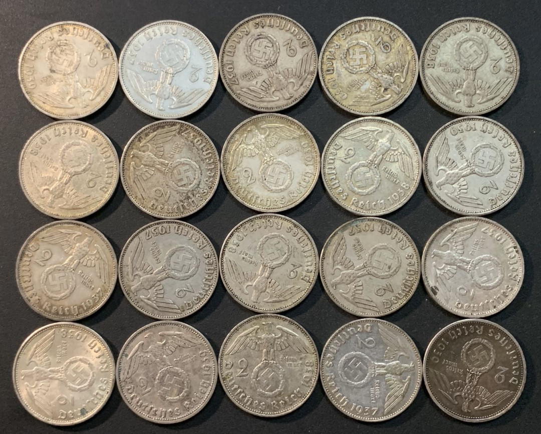 紫瑗钱币—微拍第26期  德国 1936—1939年 兴登堡 2马克 20枚一组 共160克 0.625银