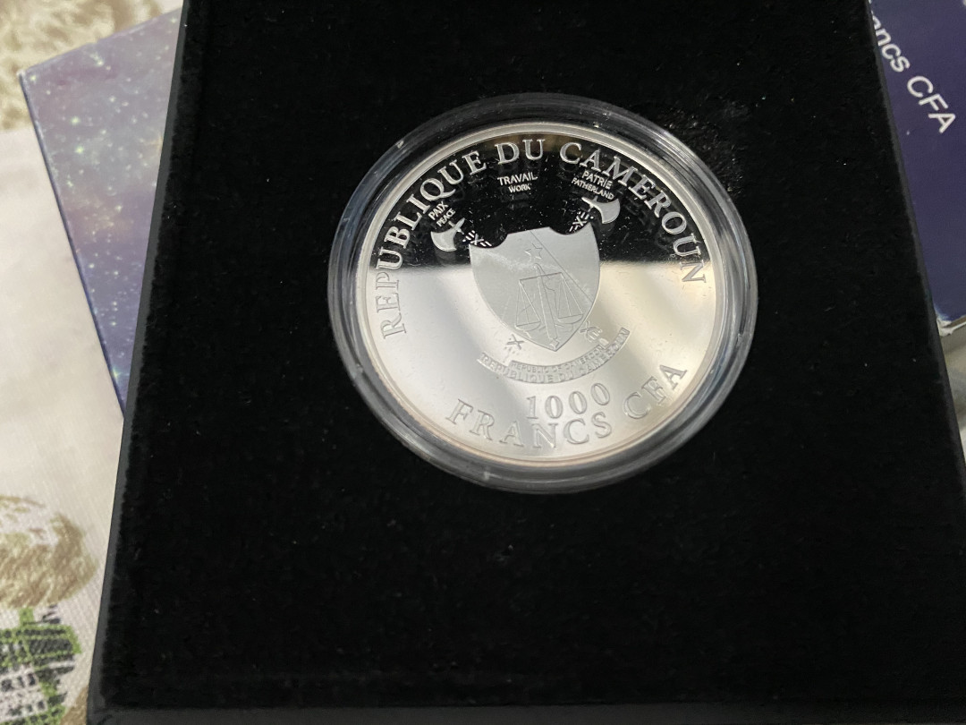 CSIS-GREAT评级精品钱币拍卖第二十五期 喀麦隆2013年西方吉祥物独角兽麒麟二组精制镶嵌蛋白石纪念银币