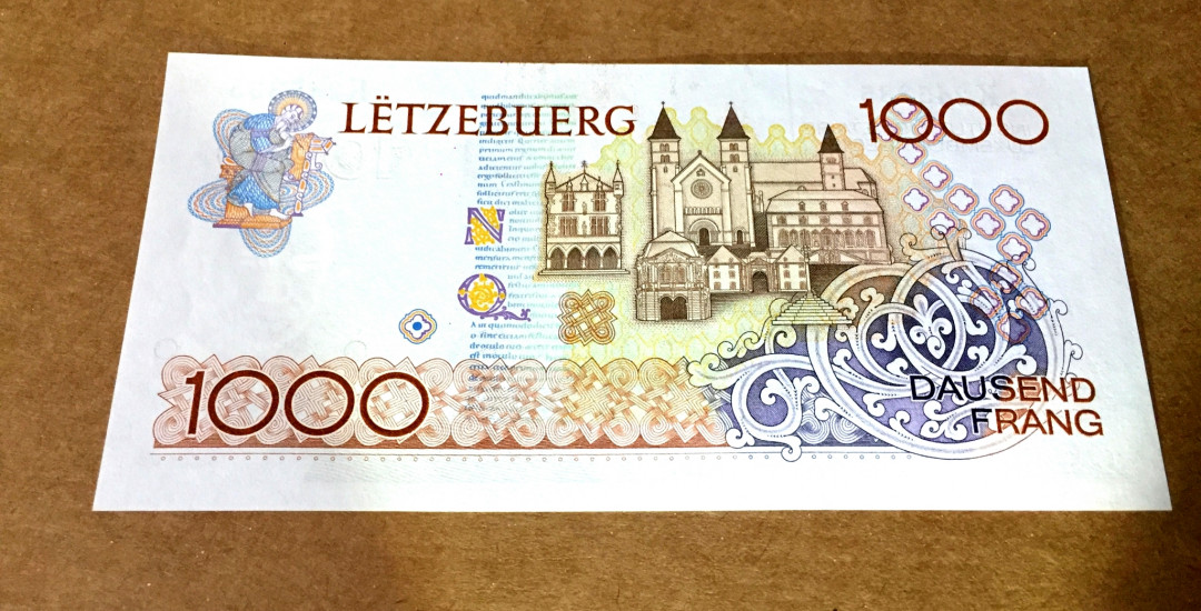 【收藏联盟】第120期拍卖——巴涅尔纪念碑 卢森堡1985年1000法郎P59 全新UNC