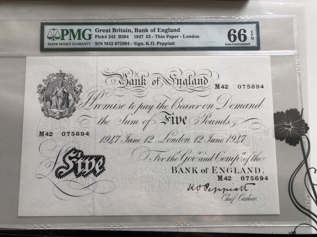 【收藏联盟】第120期拍卖——巴涅尔纪念碑 【冠军分】英国 1947年5镑 早期白色英镑 冠军分PMG66EPQ 超大票幅