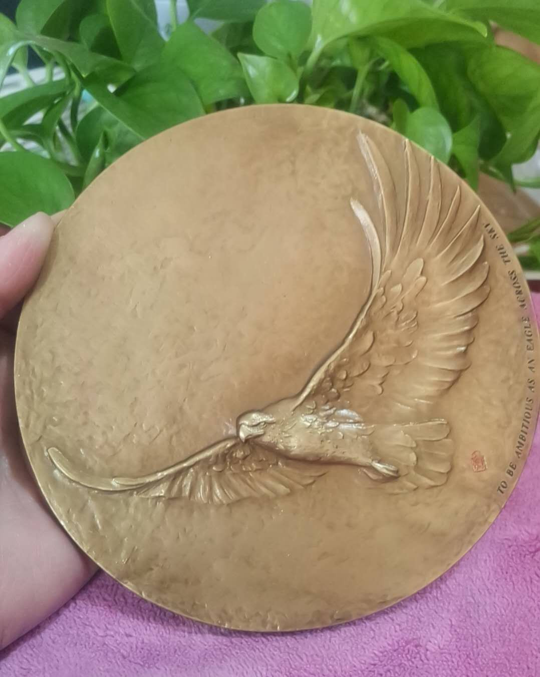 麦朵尔俱乐部第14场拍卖 浇铸老鹰