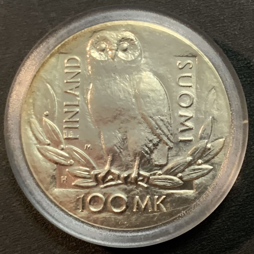 紫瑗钱币—微拍第27期  芬兰 1990年  赫尔辛基大学 猫头鹰 100马克 24克 0.925银