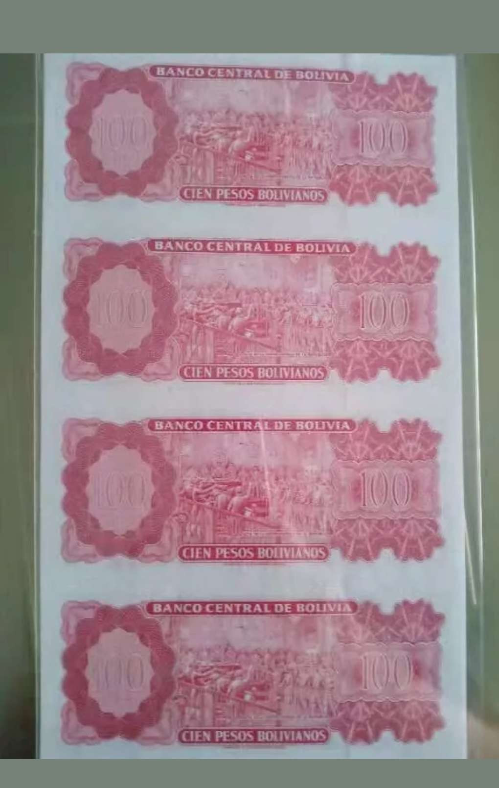 【鲸贝乐淘】千字文·第“鸣凤在竹”号拍卖  【玻利维亚】1962年100玻利瓦尔，4连体，全新全品