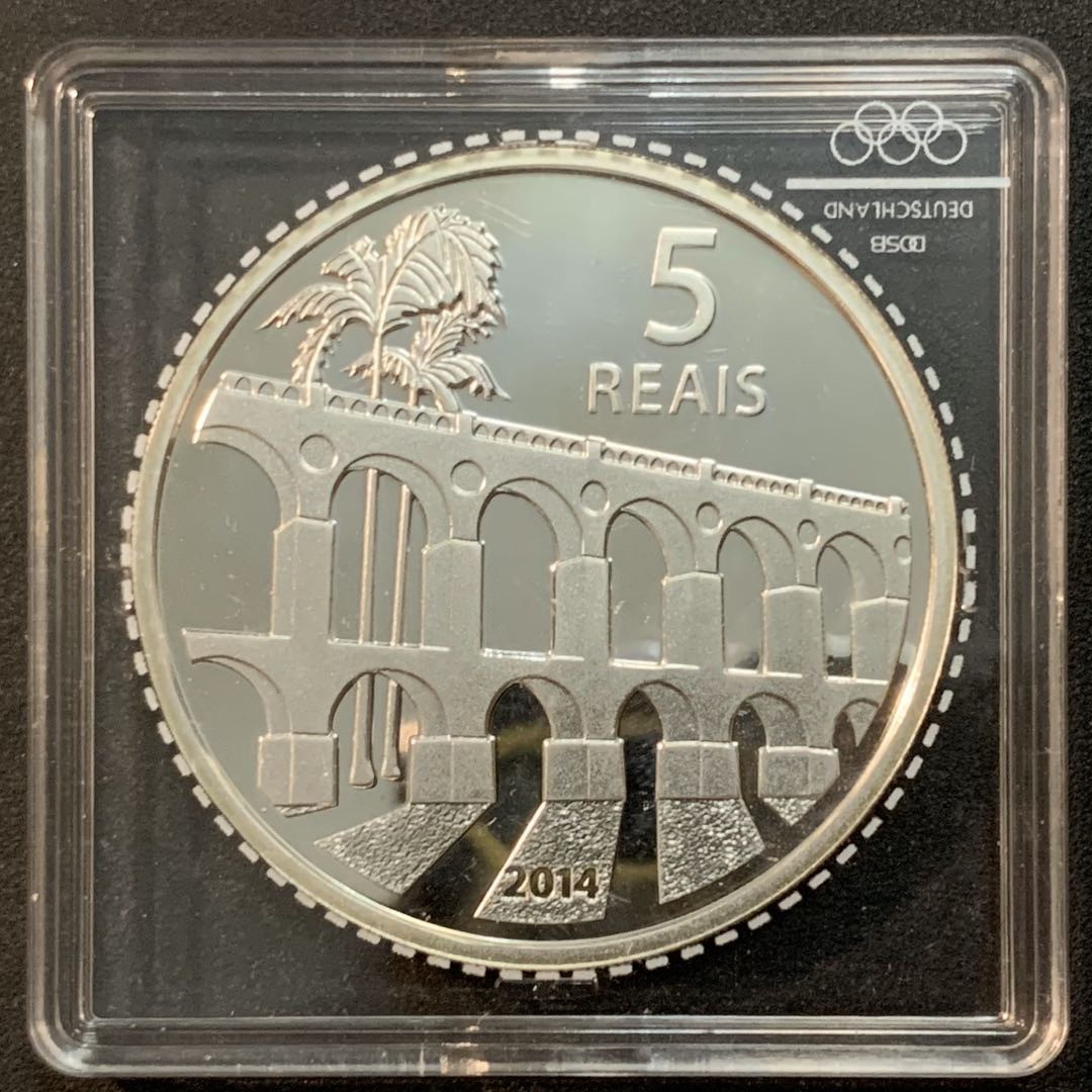 紫瑗钱币—微拍第27期  巴西 2014年 世界杯足球 5里亚尔 27克 0.925银 精制