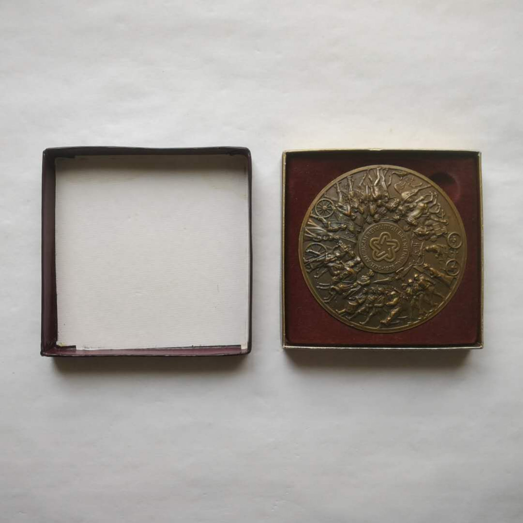 麦朵尔俱乐部第16场拍卖 美国大铜章-周文经典日历章-美国200周年-1976年