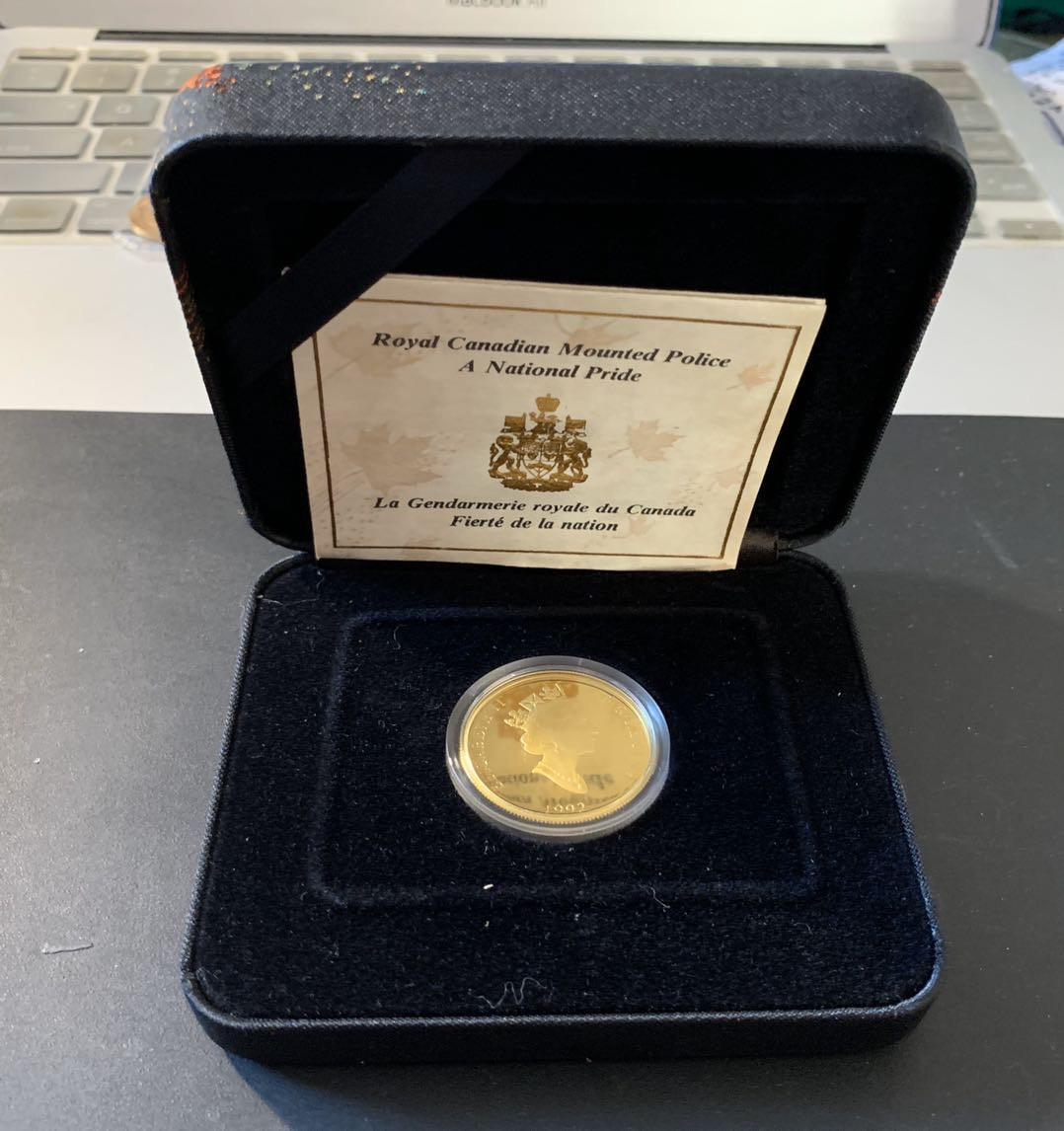 紫瑗钱币—微拍第28期  加拿大 1992年 尼亚加拉大瀑布 200元  17.1克 0.917金 原盒证书