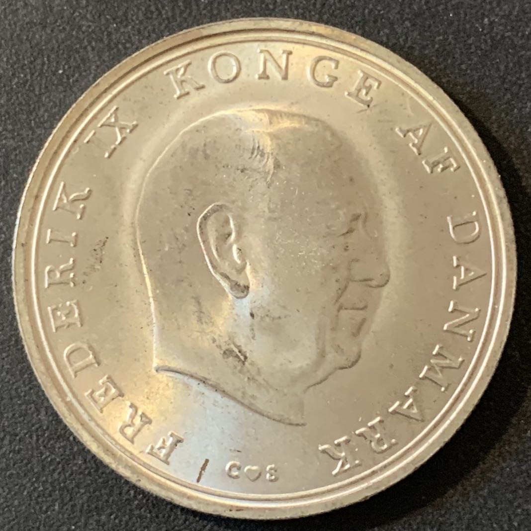 紫瑗钱币—微拍第28期  丹麦 1968年  本尼迪克特公主大婚 10克朗 20.4克 0.8银