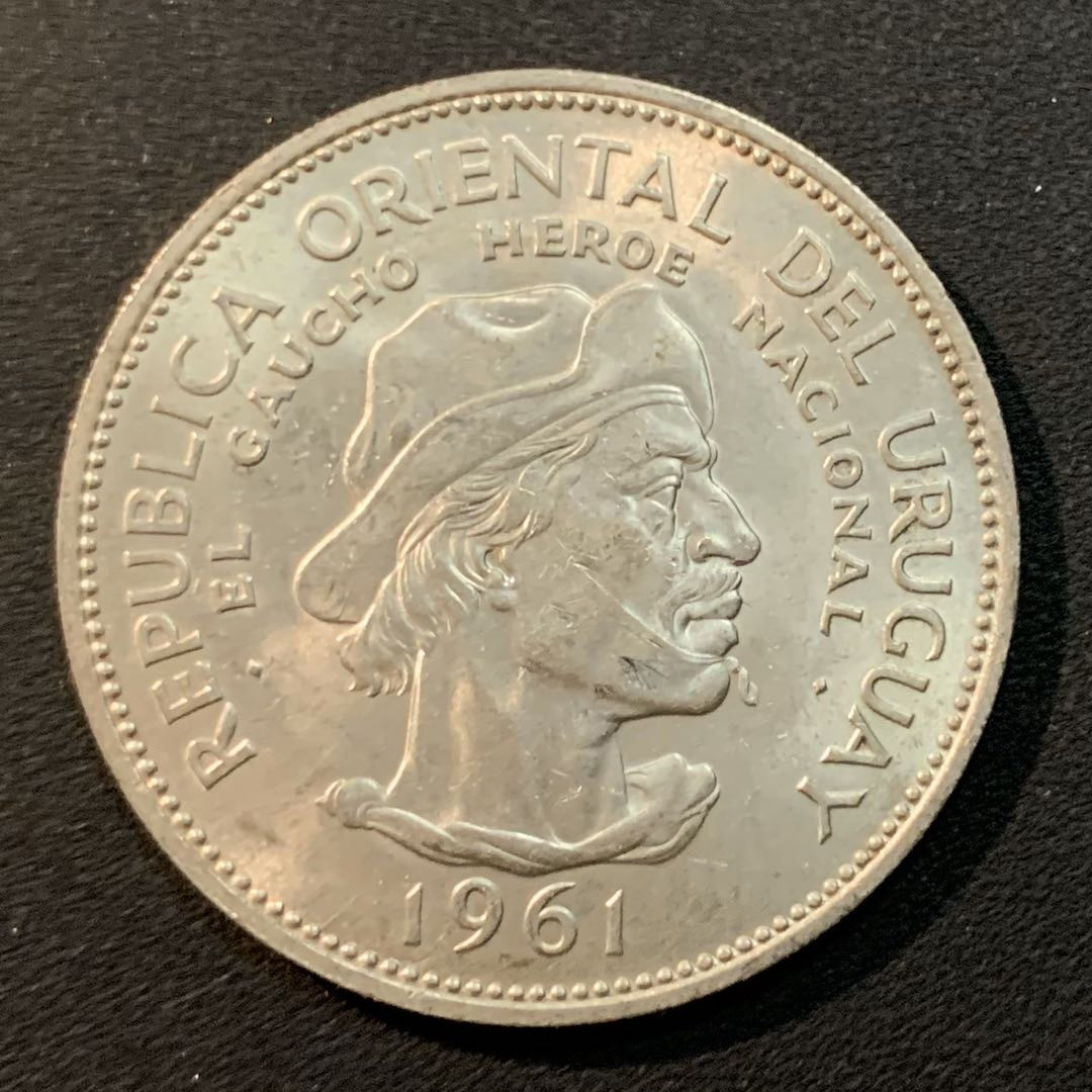 紫瑗钱币—微拍第29期  乌拉圭 1961年 反抗西班牙150周年 10比索 12.5克 0.9银