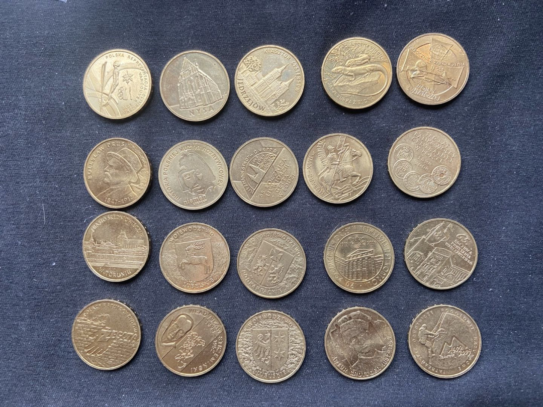 【币观天下】第九十八期钱币拍卖 波兰2兹罗提纪念币20枚【混拍】