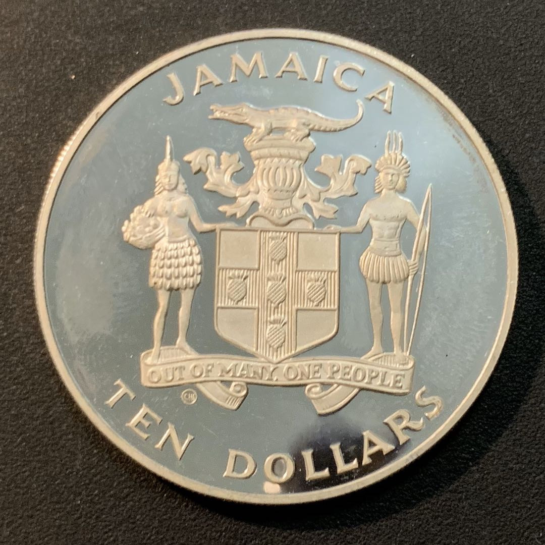 紫瑗钱币—微拍第29期  牙买加 1982年 西班牙世界杯 界外球 10元 23克 0.925银 精制