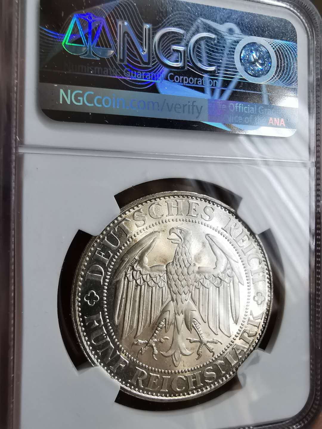 凡希社世界钱币微拍第一百十一期