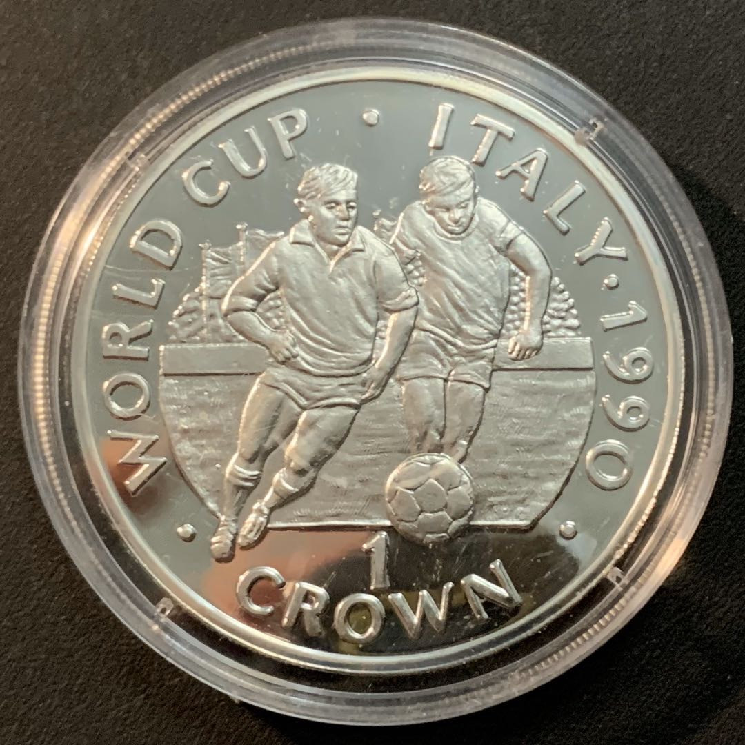 紫瑗钱币—微拍第32期  直布罗陀 1990年 世界杯 带球 1克朗 28.28克 0.925银 精制