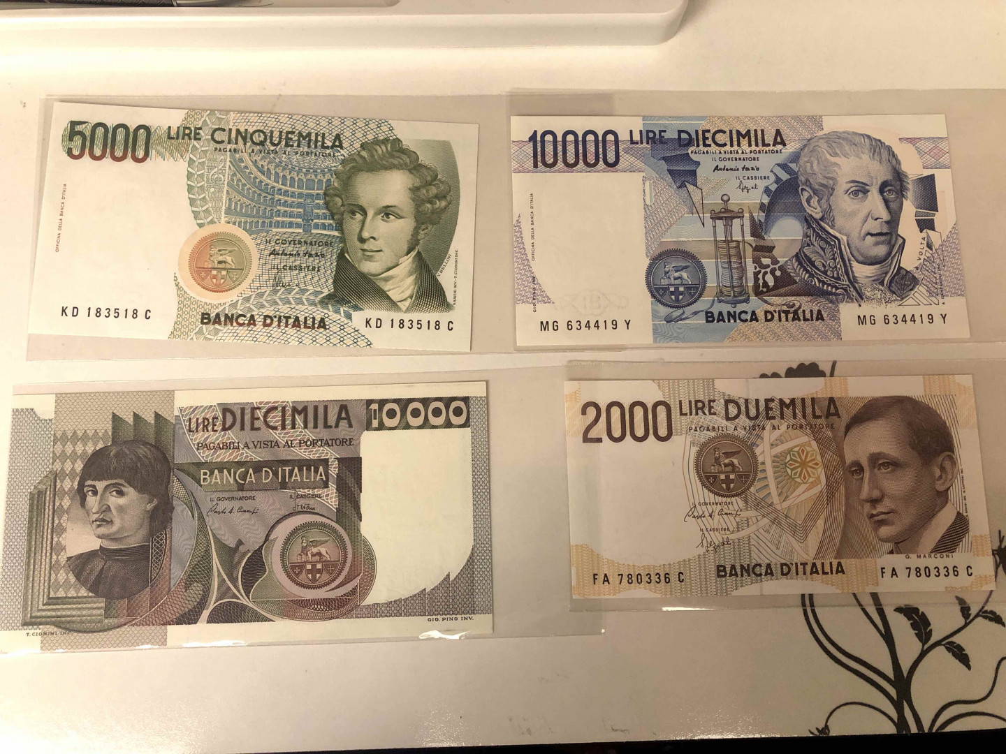 【收藏联盟】第124期拍卖——征服者科尔特斯（共50拍） 【一组8张】意大利纸币一组 500-10000里拉 UNC/UNC-