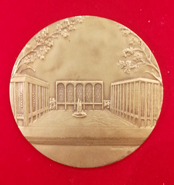 麦朵尔俱乐部第18场拍卖 林肯中心