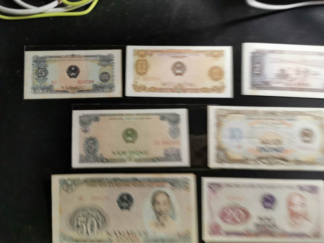 【鲸贝乐淘】千字文·第“化被草木”号拍卖 【越南🇻🇳 】76-85年0.5-50盾小面值流通品相，7张一起