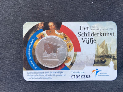 【币观天下】第九十九期钱币拍卖 - 【荷兰】荷兰卡册女王之窗镀银卡册秒杀