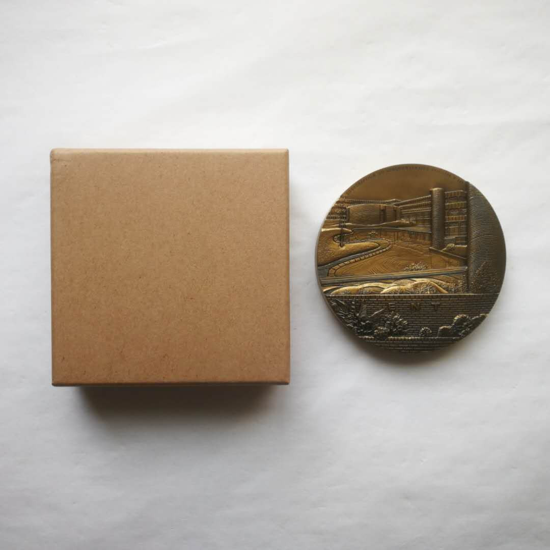 麦朵尔俱乐部第20场拍卖 杜弗莱财经学院