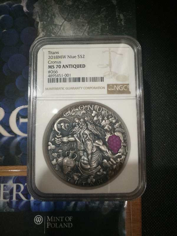 【币观天下】第九十九期钱币拍卖 【纽埃】纽埃希腊神之农神【2oz ngc70】066编号