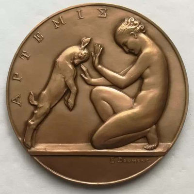 麦朵尔俱乐部第20场拍卖 - 月亮女神