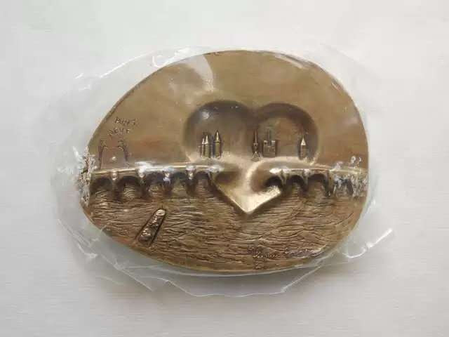 麦朵尔俱乐部第20场拍卖 巴黎心桥